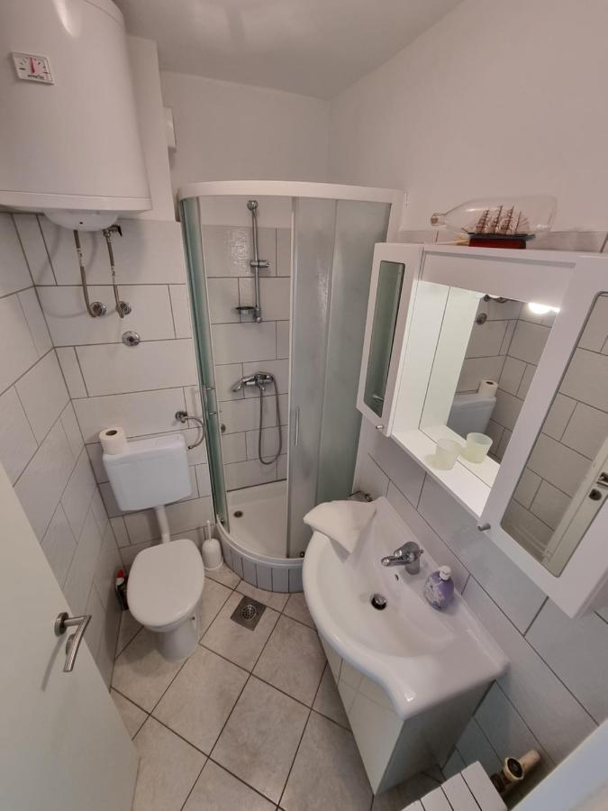Apartman Blazenka ドラスニセ エクステリア 写真